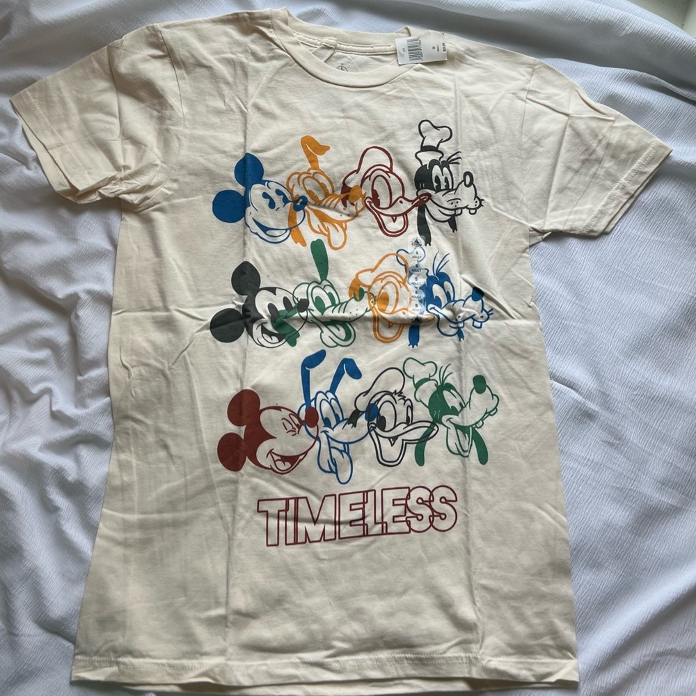 Disney T-shirt - Small Size